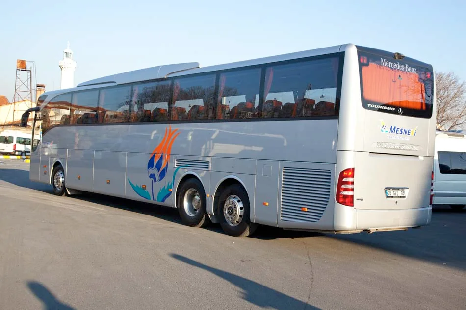 Mercedes-Benz TOURISMO